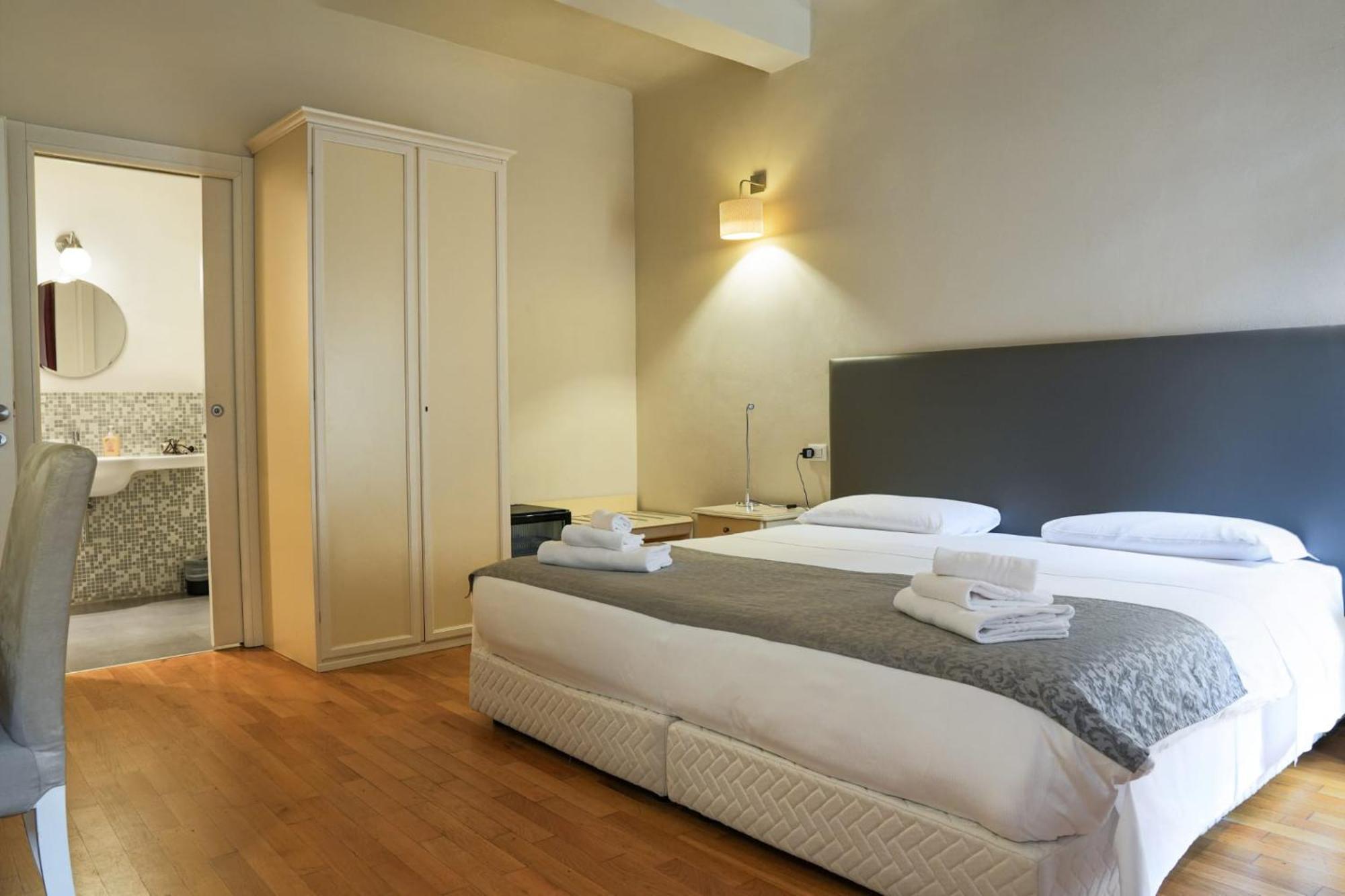 Honey Rooms Ferrara Kültér fotó